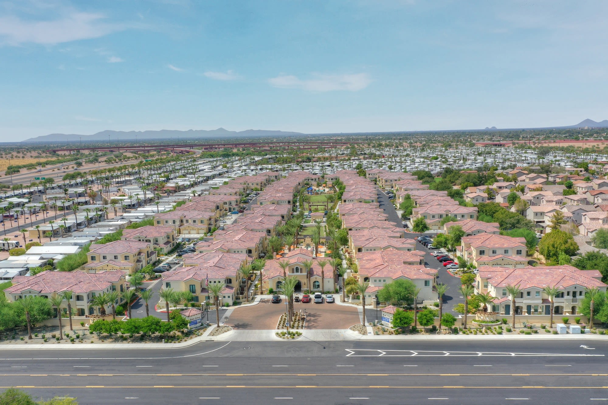 Photos & Tour Bella Victoria Luxury Apartment Homes Mesa, AZ
